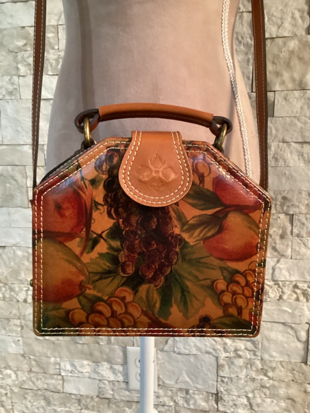 Patricia Nash Canteen Frame Leather Bag